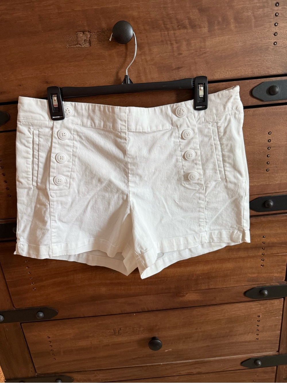 Loft Riviera - White Women's Button-Accent Cotton Shorts - 8
